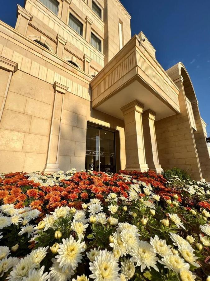 Edom Hotel Wadi Musa Exterior foto